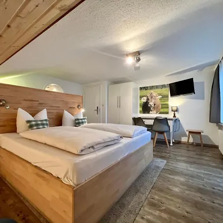 شقة فندقية Gaestehaus Alpvital 3*