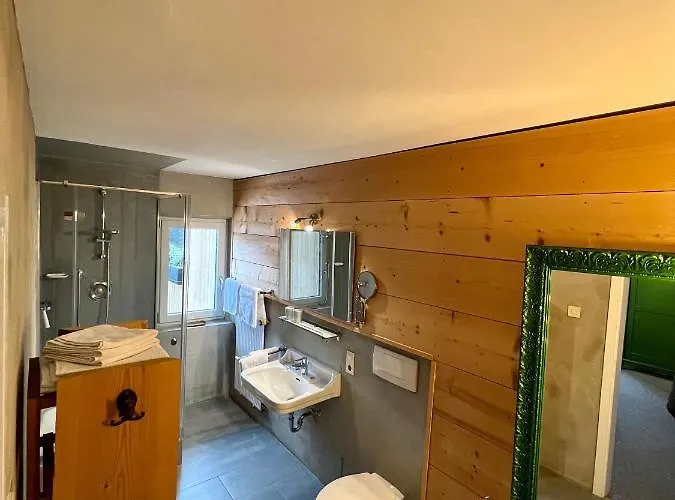 شقة فندقية Gaestehaus Alpvital كلايس