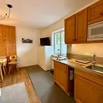 Gaestehaus Alpvital アパートホテル クレー