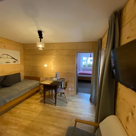 Hotel apartamentowy Gaestehaus Alpvital